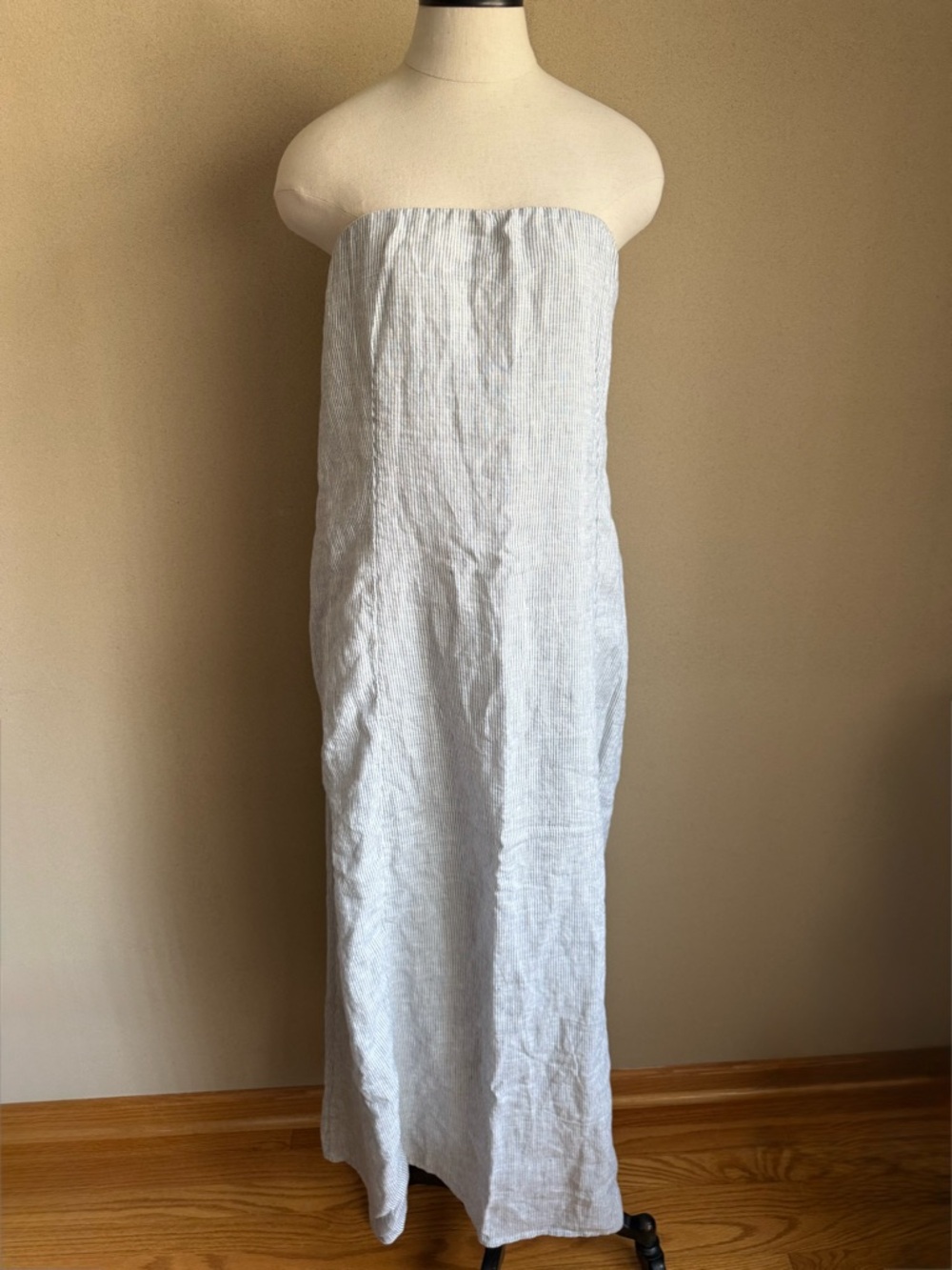 Quince 100% European Linen Strapless Maxi Dress - Picture 3 of 14